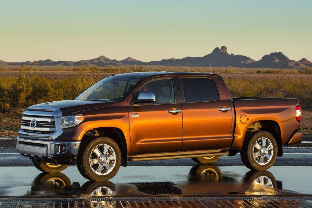 2015 Toyota Tundra SR5 4x4 CrewMax