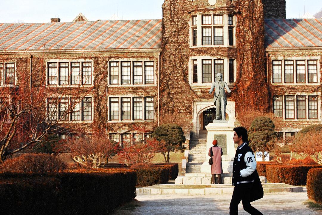 South Korean Universities Remain Challenging Places for Foreign Students and Faculty