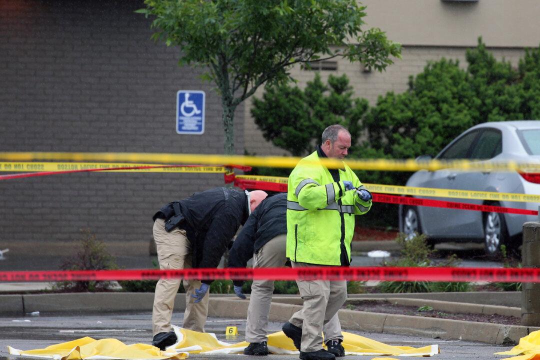 Boston Terror Suspect Radicalized Through IS Group