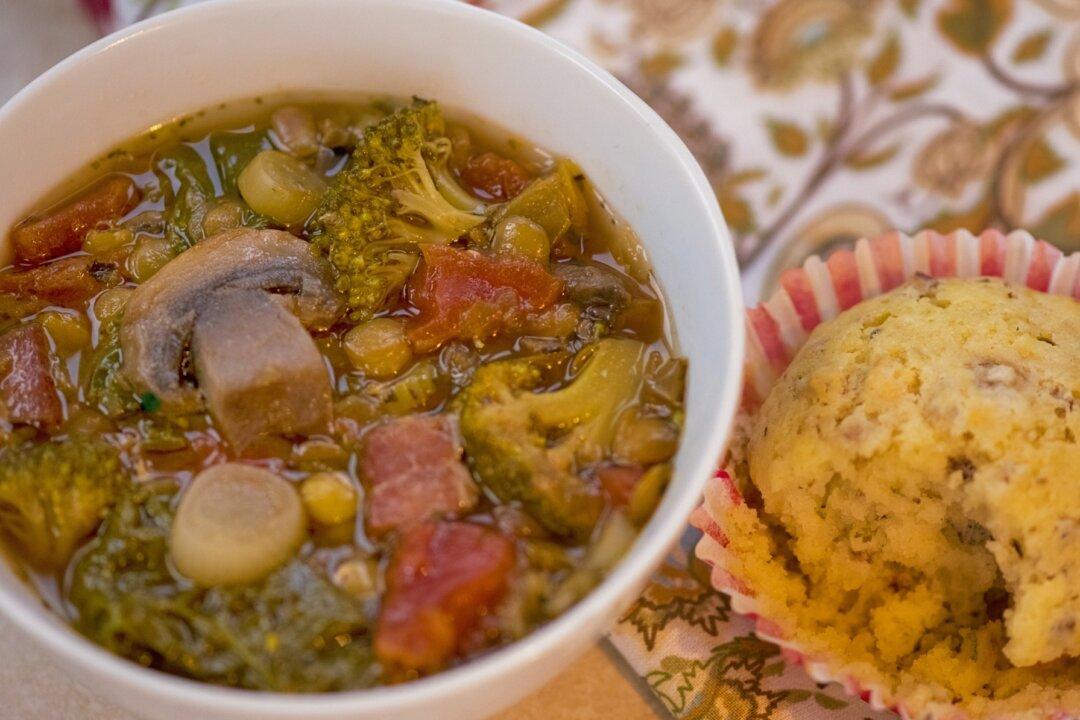 Lentil Soup With Bacon and Spinach
