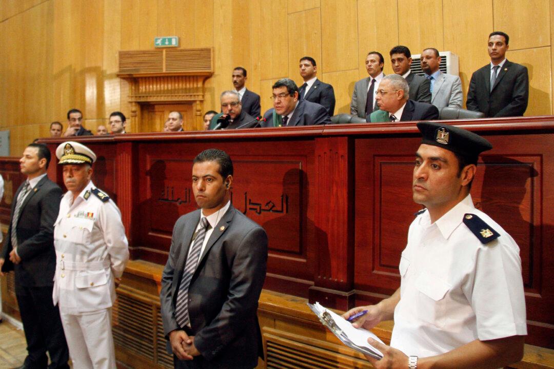 Egypt Sentences 23 to Prison for Killing 4 Shiite Men