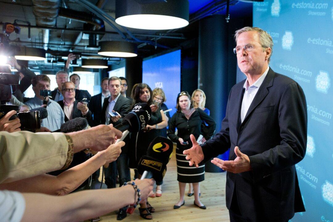 Bush Still With Much to Prove in Leaderless GOP 2016 Race