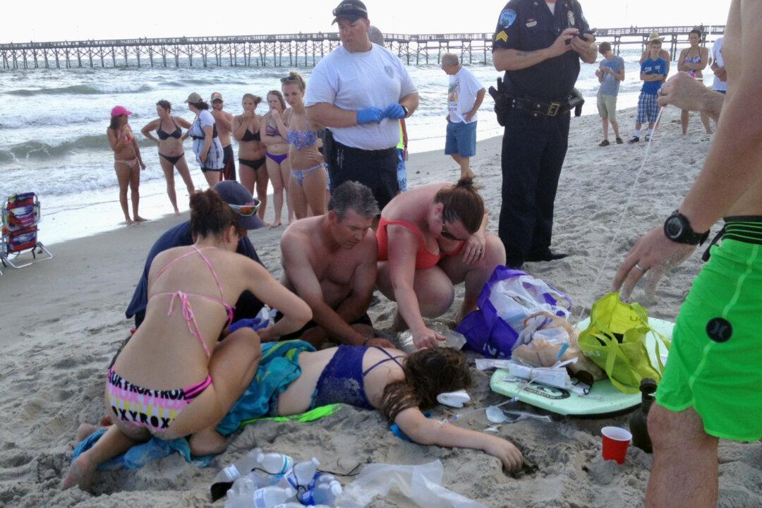 2 Youths Hurt in Shark Attacks on North Carolina Coast