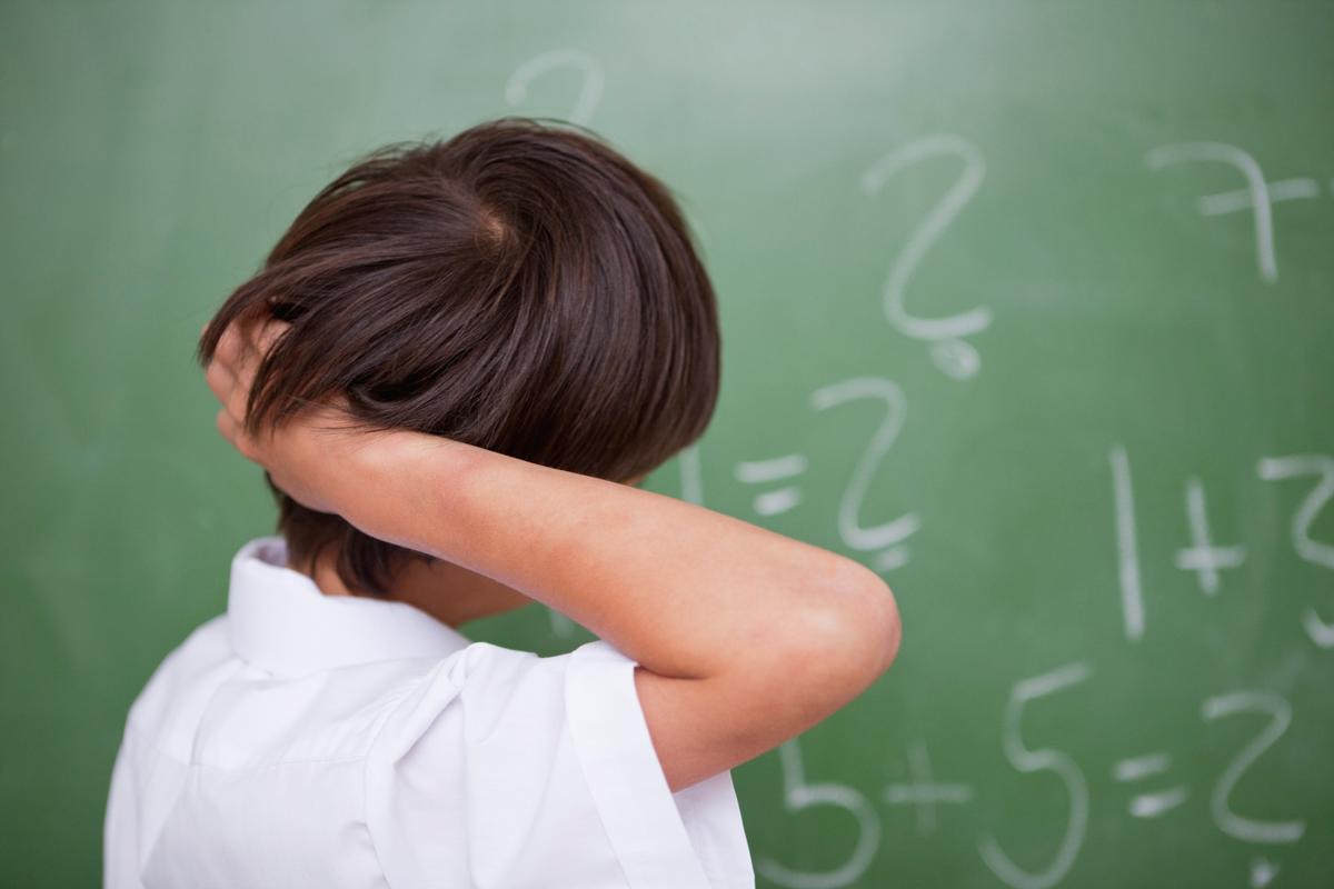 Does ‘Good Try’ Distract Children During Math?