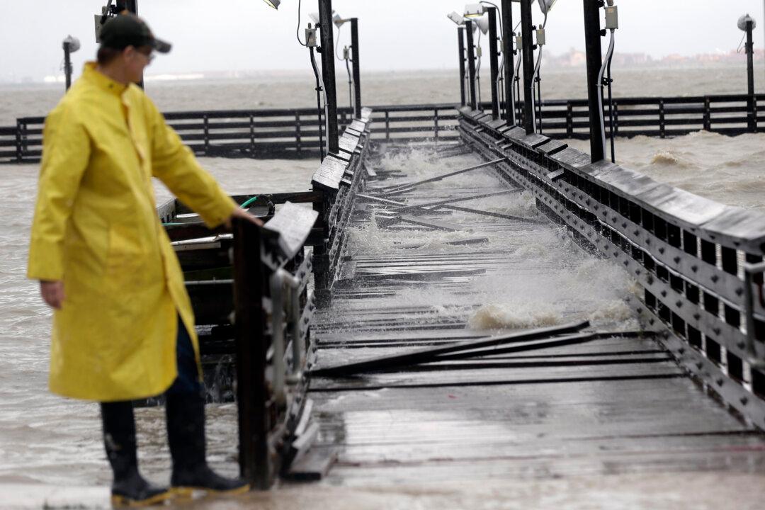 Army Corps Declares Emergency in Kansas City