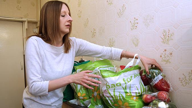 Americans Are More Bothered With Leaving the Lights on Than Wasting Food, Study Says