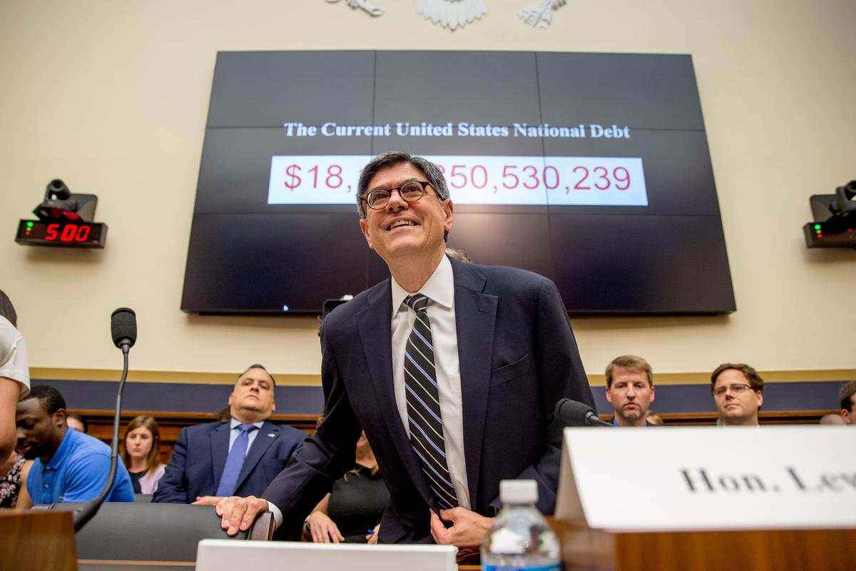 China Dumps Another $43 Billion of Reserves in September, Actual Outflows Could Be Far Higher