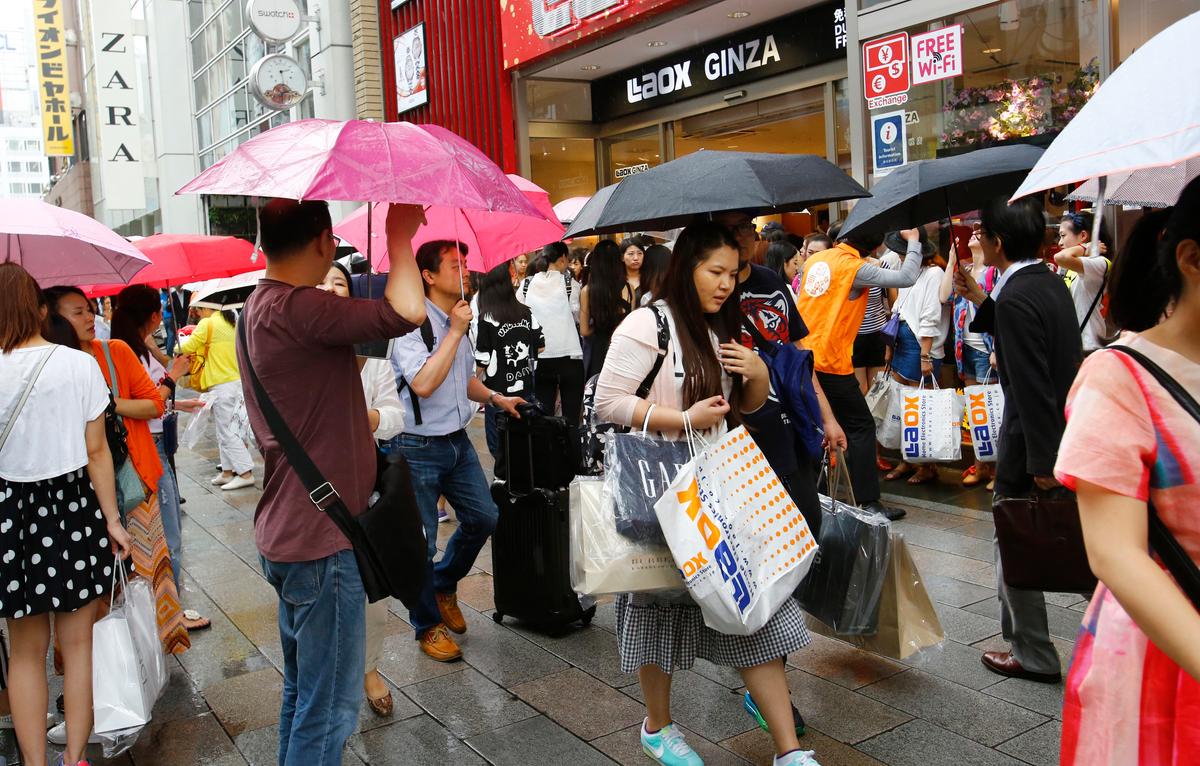 Rising Interest: Chinese Tourists Eye Japanese Real Estate to Buy Homes