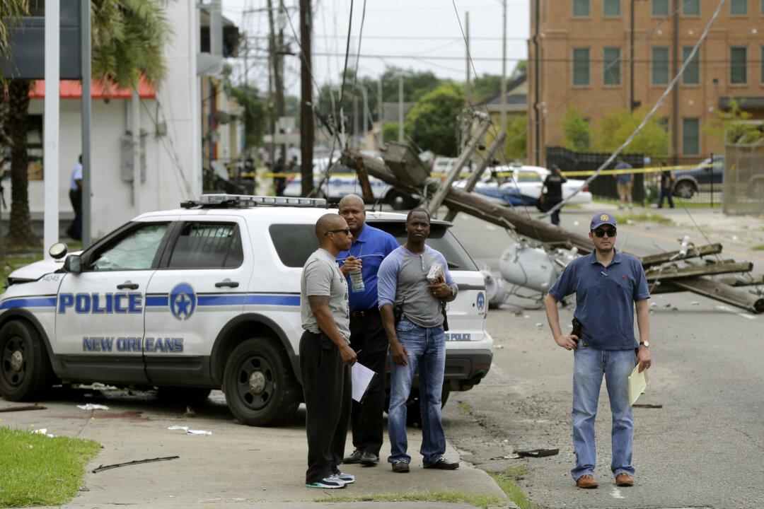New Orleans Police Officer Killed While Transporting Suspect