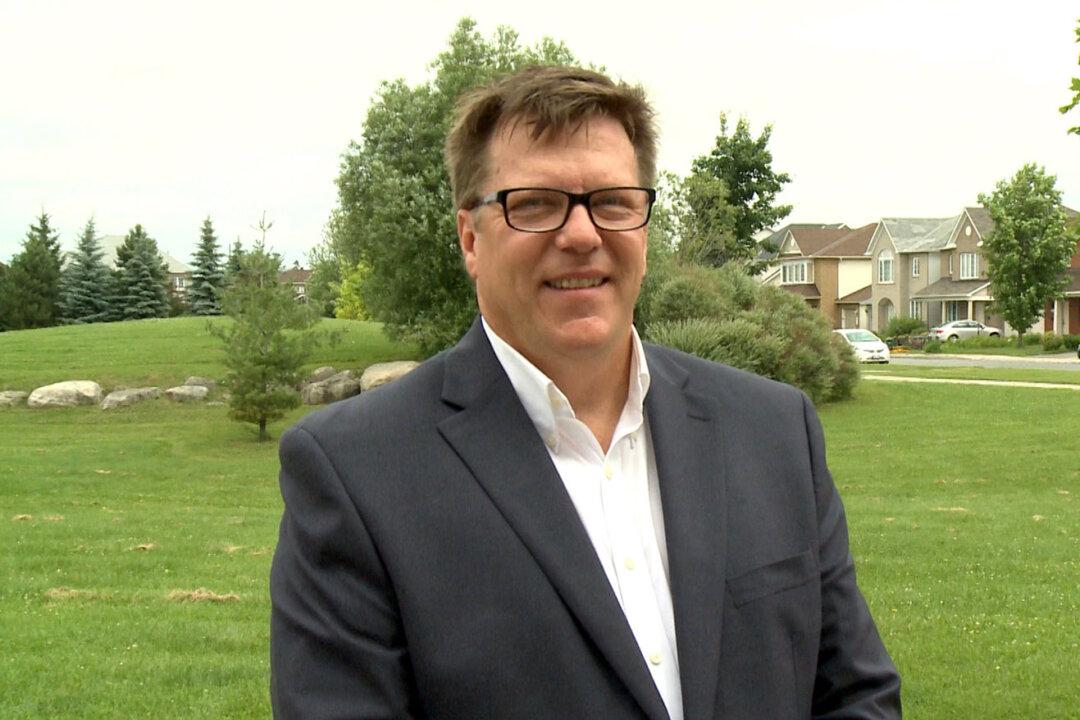 Former Spy: CSIS Warnings on Agents of Influence Should Be Taken Seriously