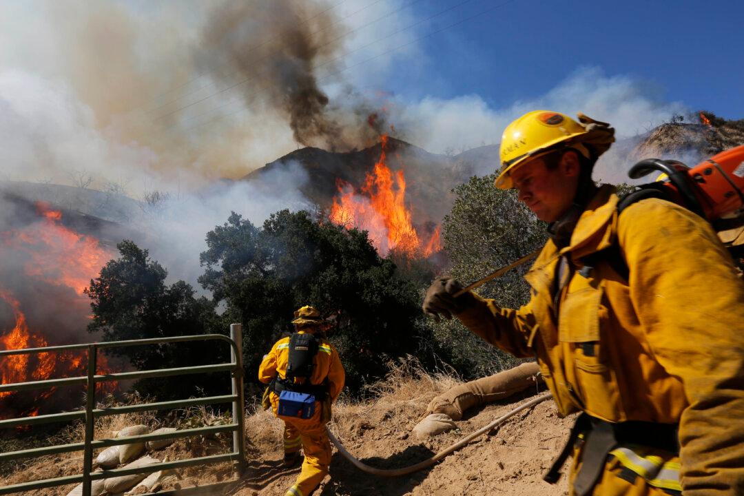 Western Wildfires: California Fire Grows, Forces Evacuations