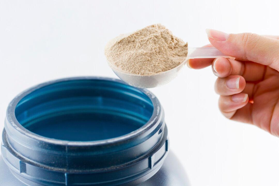 Mom Says Bodybuilder Daughter’s High-Protein Diet Led to Her Death, Is Now Warning Others