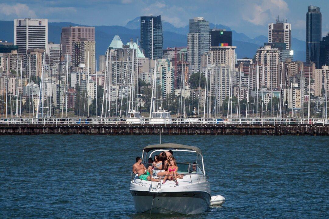 Nearly Half of Canadians Expect to Blow Their Budgets on Summer Fun