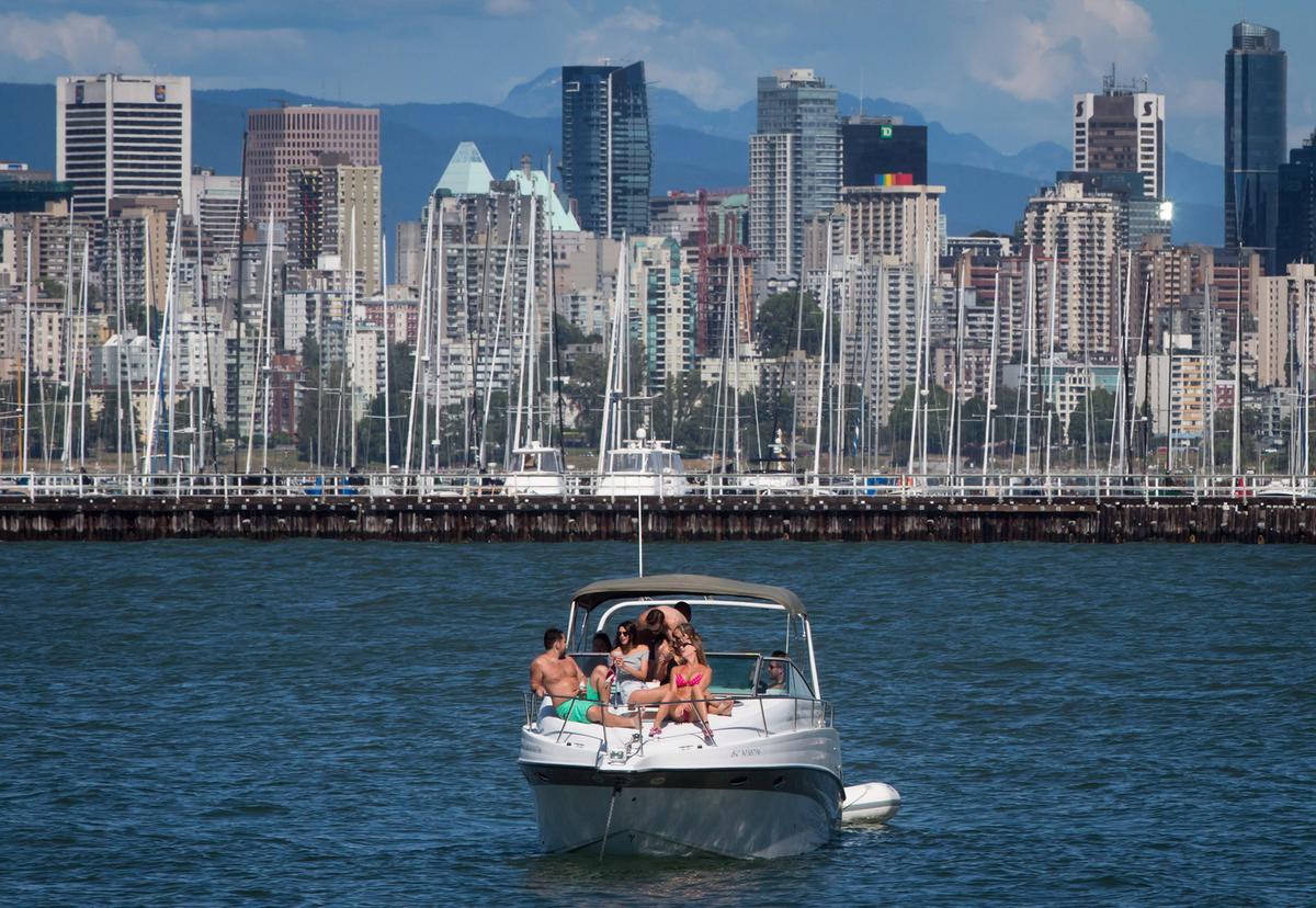 Nearly Half of Canadians Expect to Blow Their Budgets on Summer Fun