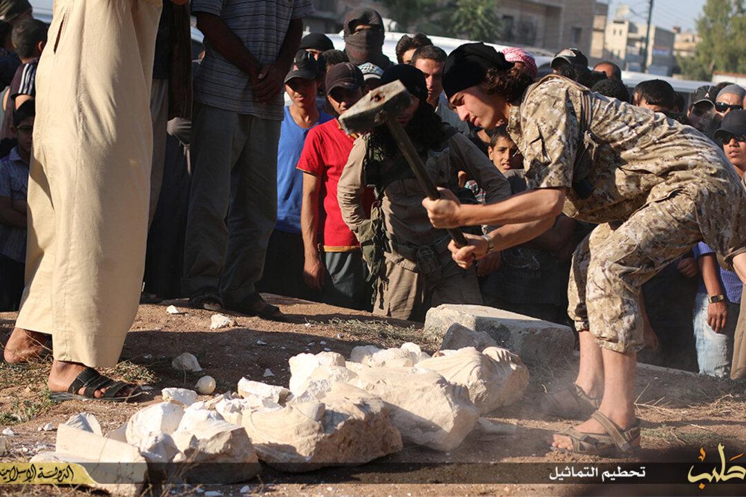 ISIS Says It Destroyed Archaeological Pieces From Palmyra