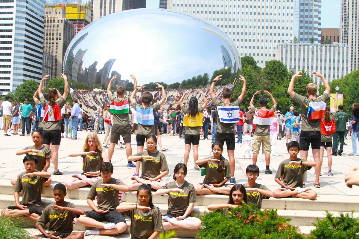 Ride2Freedom Rolls Into Chicago (Photo Gallery)