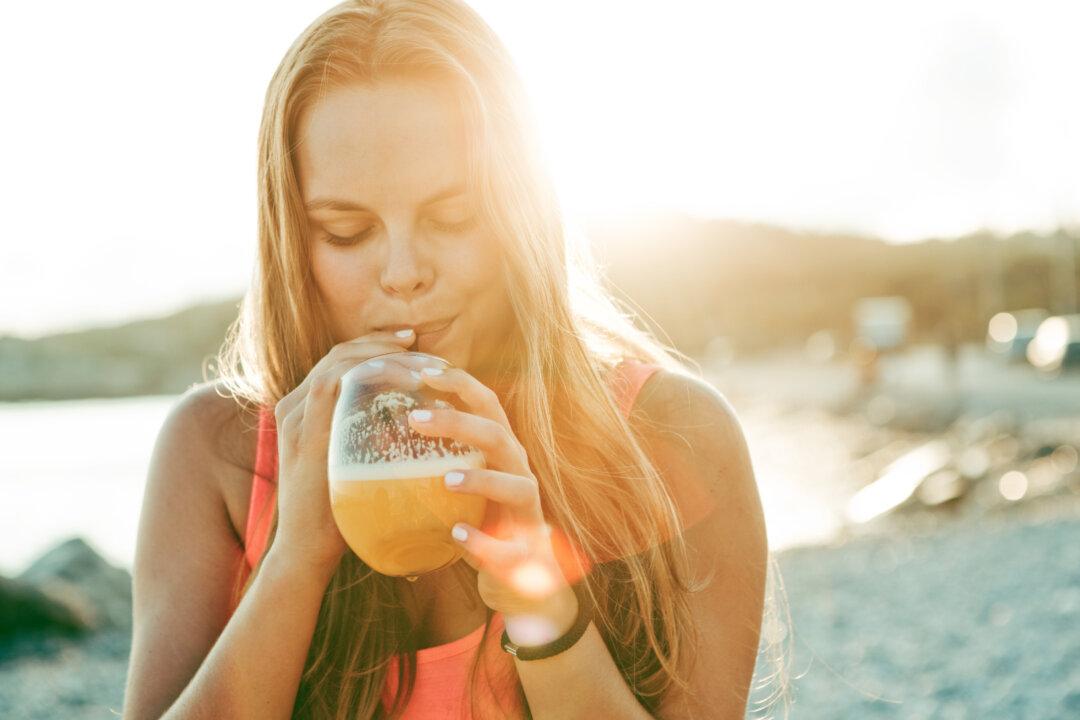 Why Hot Days and Alcohol Don’t Mix