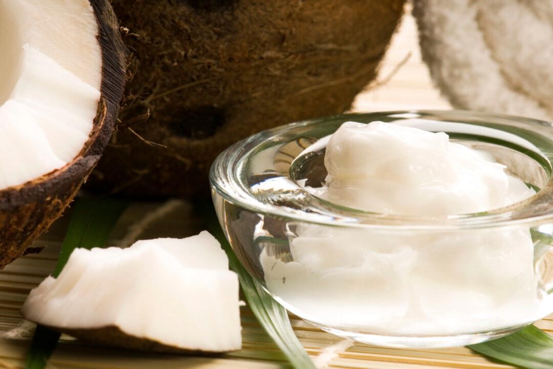 35 Things You Can Do With Coconut Oil