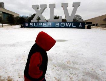 Rolling Blackouts Sweep Across Texas Amid Cold Weather