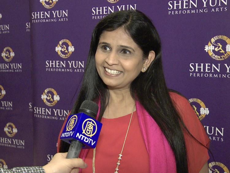 Jewelry Designer Says Shen Yun ‘Beyond Imagination’
