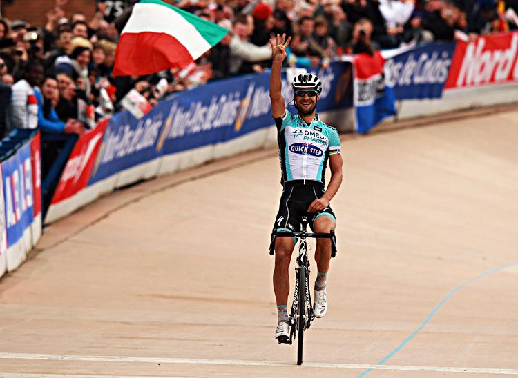 Tom Boonen Wins Record-Tying Fourth Paris-Roubaix