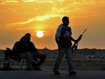 Libyan Rebels Cut Off Oil Pipeline to Tripoli