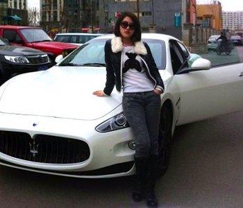 Young Woman Throws China’s Red Cross into Credibility Crisis