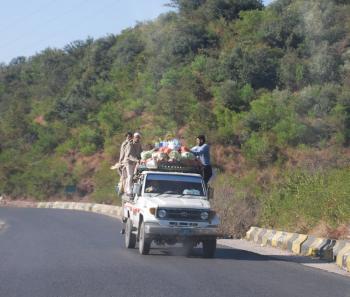 Driving in Pakistan: Between New and Old
