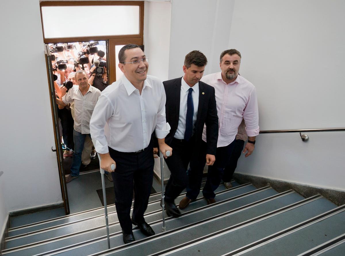 Romania Prime Minister Indicted in Corruption Investigation