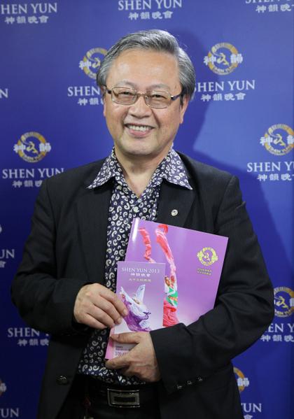Theatergoer Experiences ‘Heaven on earth’ When Watching Shen Yun