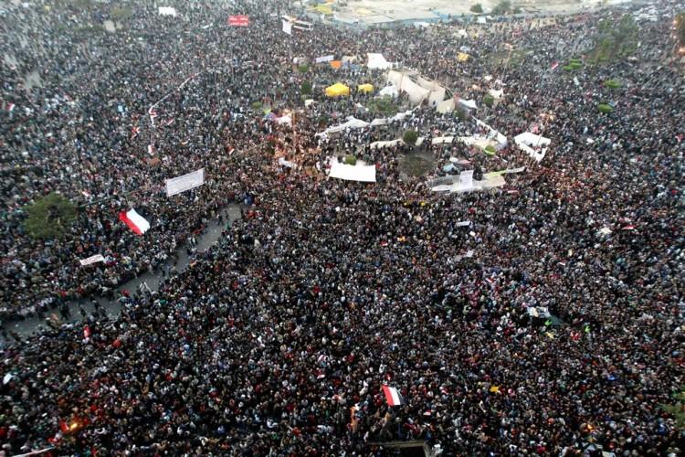 Military in Crisis Talks as Egypt Protests Grow