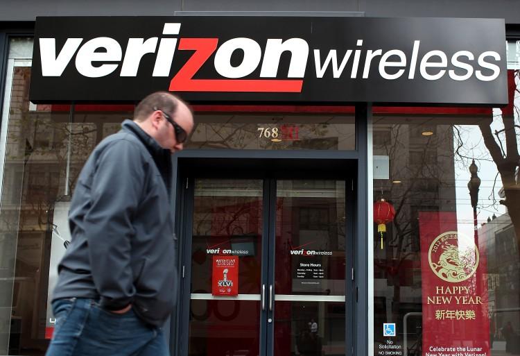 Verizon’s Bid for Wireless Spectrum Irks Competitors