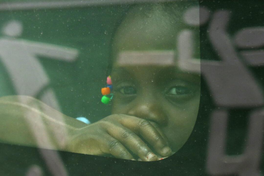 Many Leave Dominican Republic for Haiti to Avoid Deportation