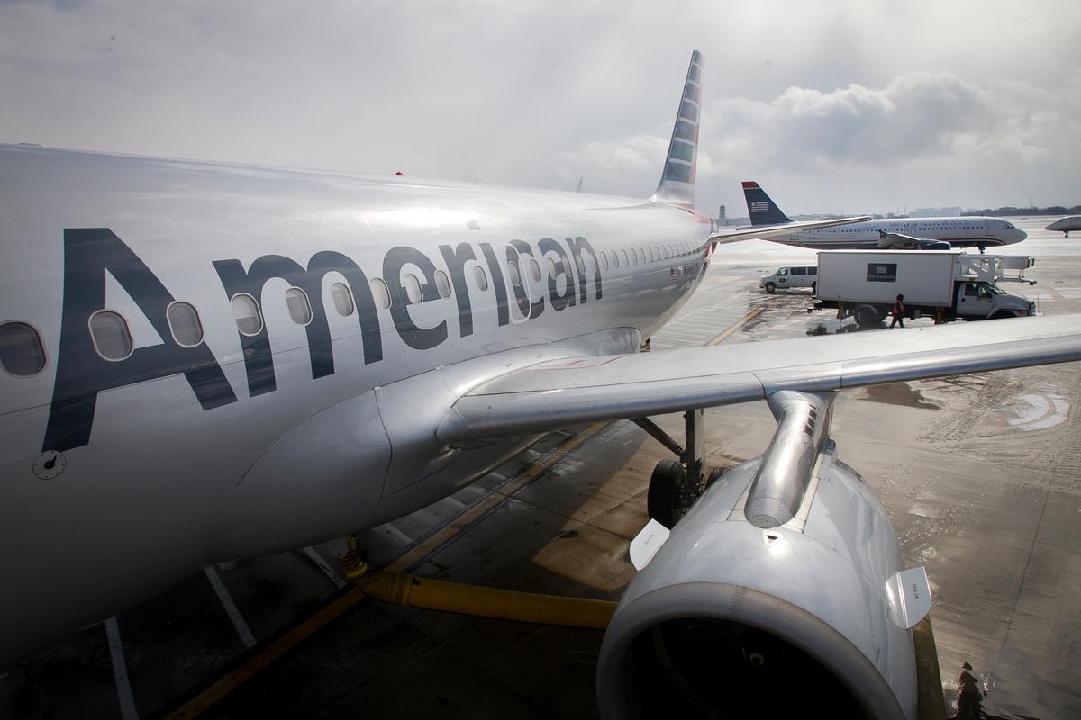 American Airlines 3Q Profit Soars on Cheaper Jet Fuel