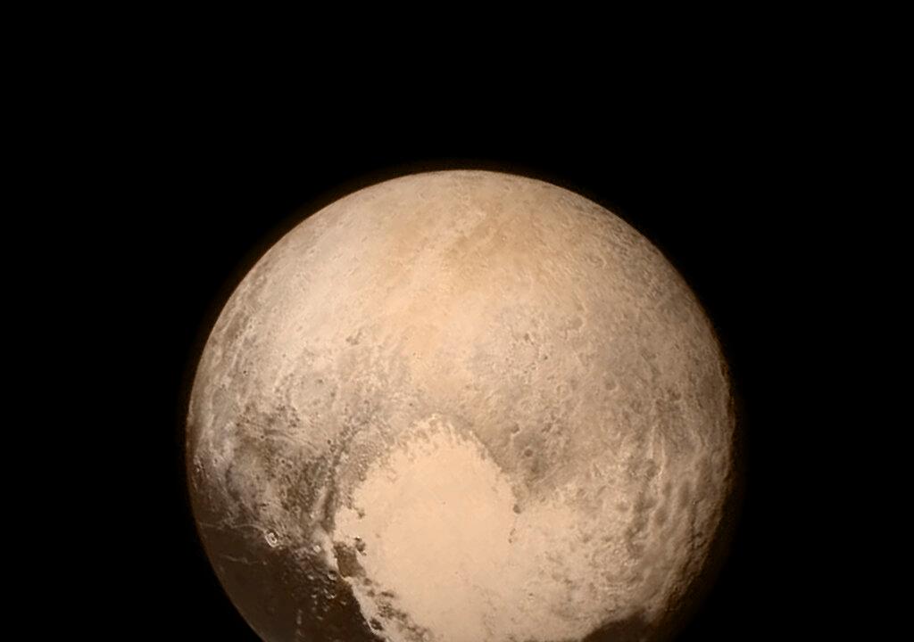 Pluto Close-Up: Spacecraft Makes Flyby of Icy, Mystery World