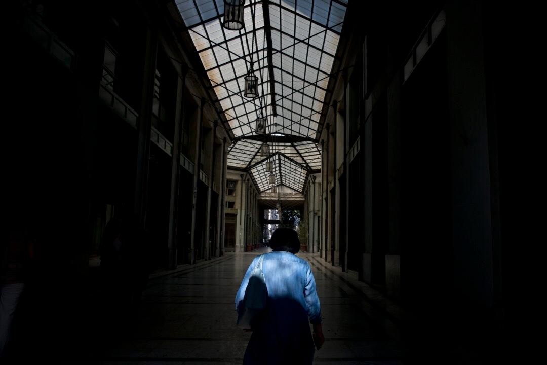 Greece Pledges to Get Rid of Tax Evasion as a Way of Life