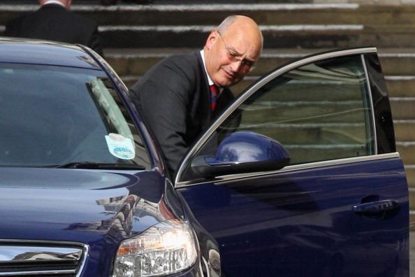 Former Met Boss: Hack Probe Failure Not Due To Connections With Murdoch