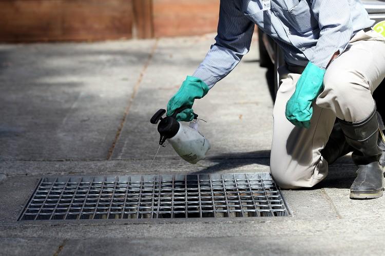 Anti-West Nile Virus Spray to Be Sprinkled