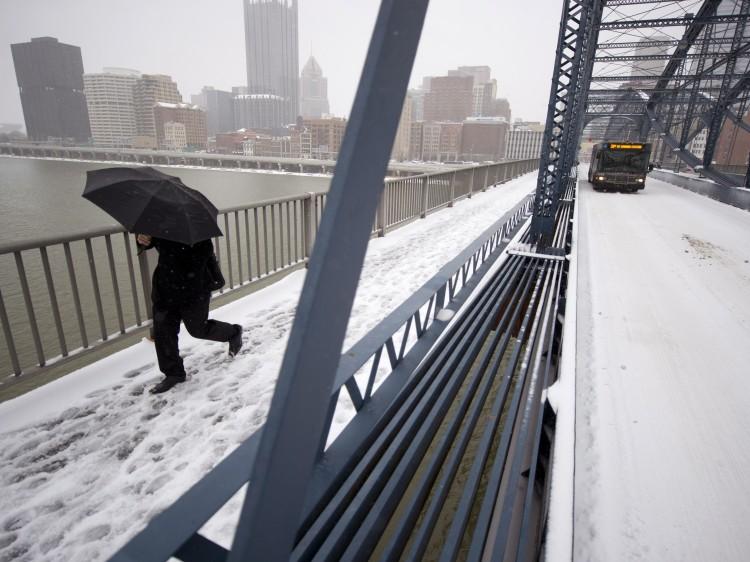 Holiday Storms Pummel Southern and Eastern US