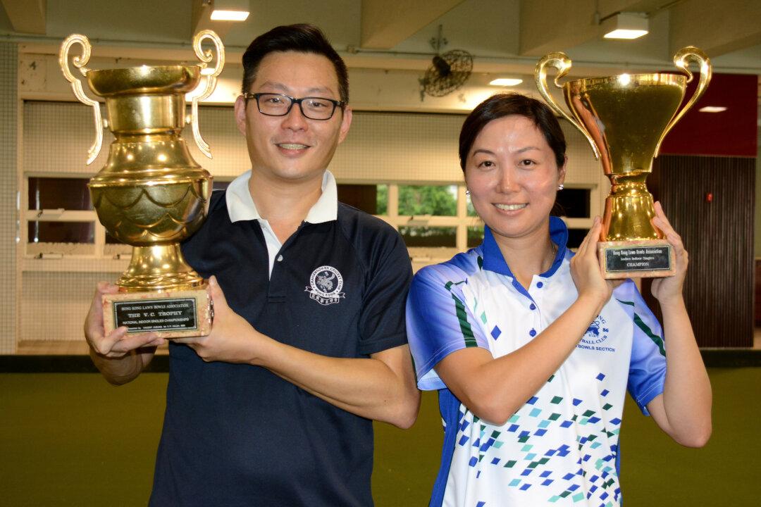 More New Names on National Indoor Singles Trophies