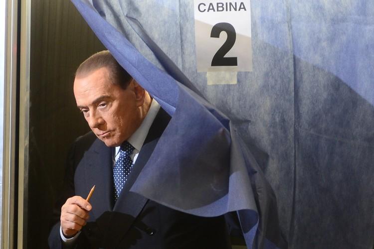 Berlusconi Ahead in Senate Race, Hung Parliament Likely