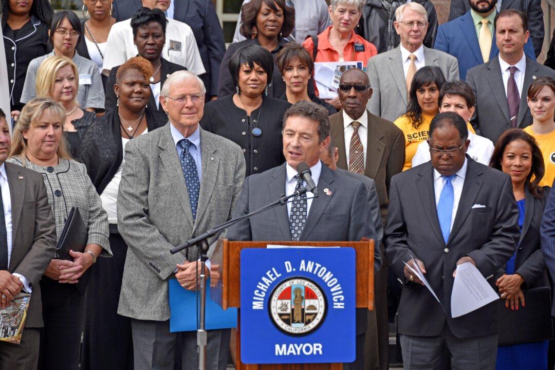 Los Angeles County Pledges to Prepare for Emergencies