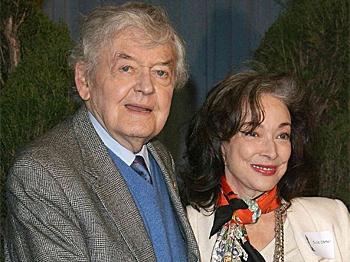 Dixie Carter Dies From Endometrial Cancer