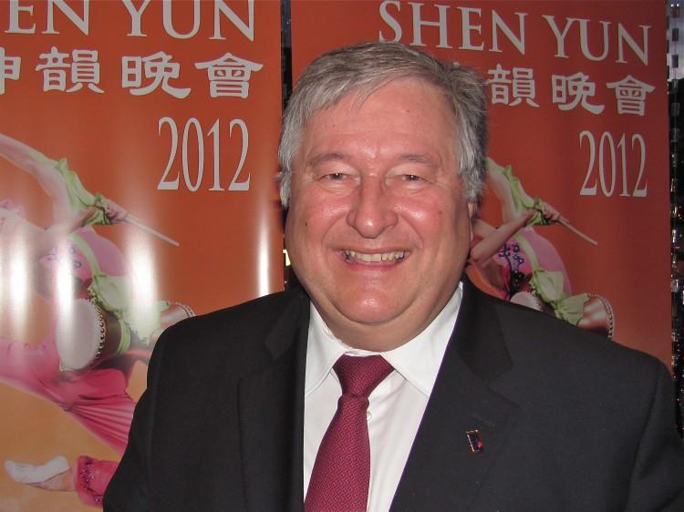 ‘We ate and drank colour and beauty all afternoon,’ Mayor Says of Shen Yun