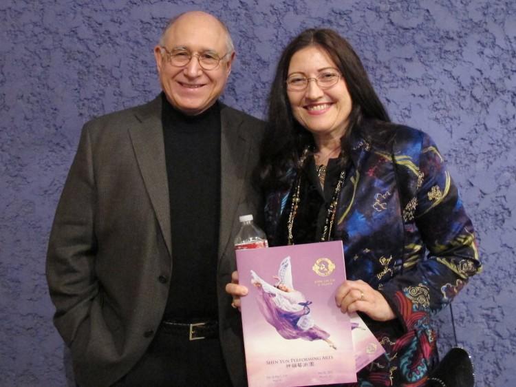 Company President: Shen Yun’s Costumes ‘Impressive’