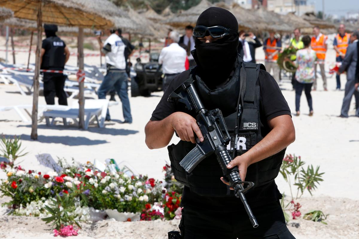 Tunisia Overwhelmingly Passes Anti-Terror Law