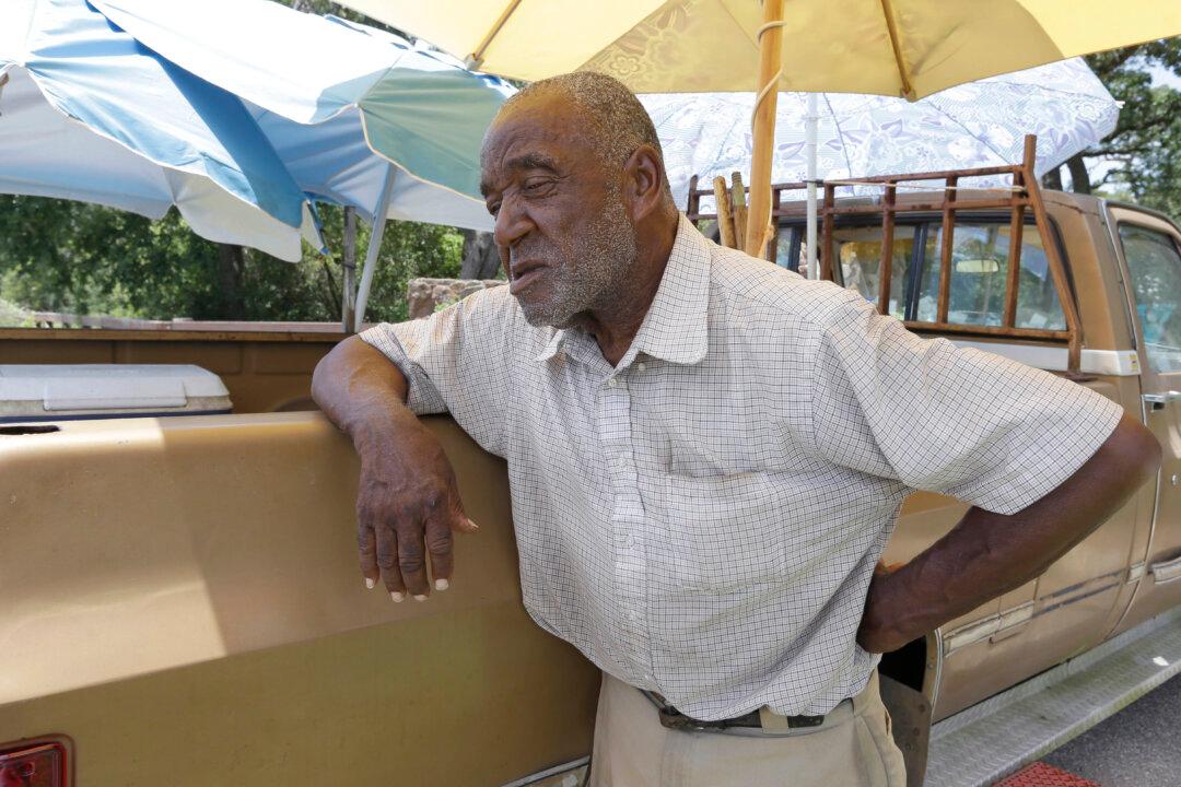 Texas County Where Inmate Died Has History of Racial Tension