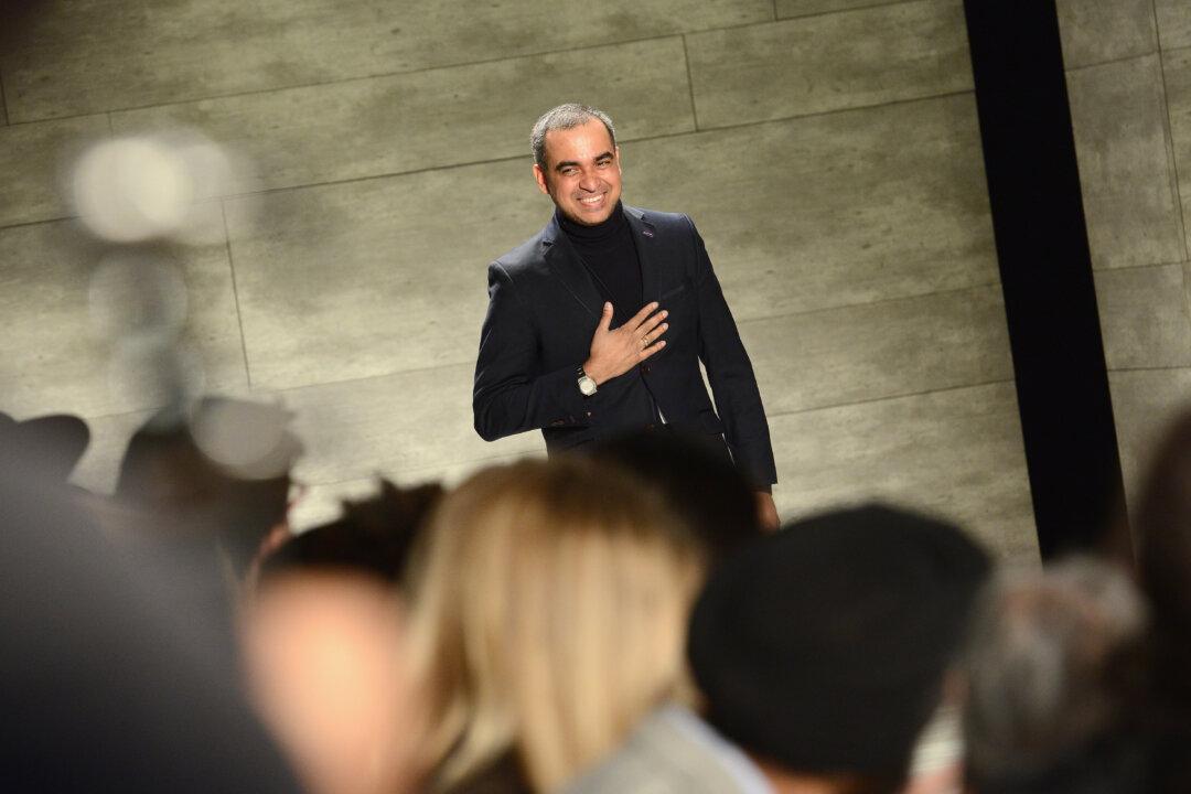 Bibhu Mohapatra: A Modest Man Conquers the World of Women’s Fashion
