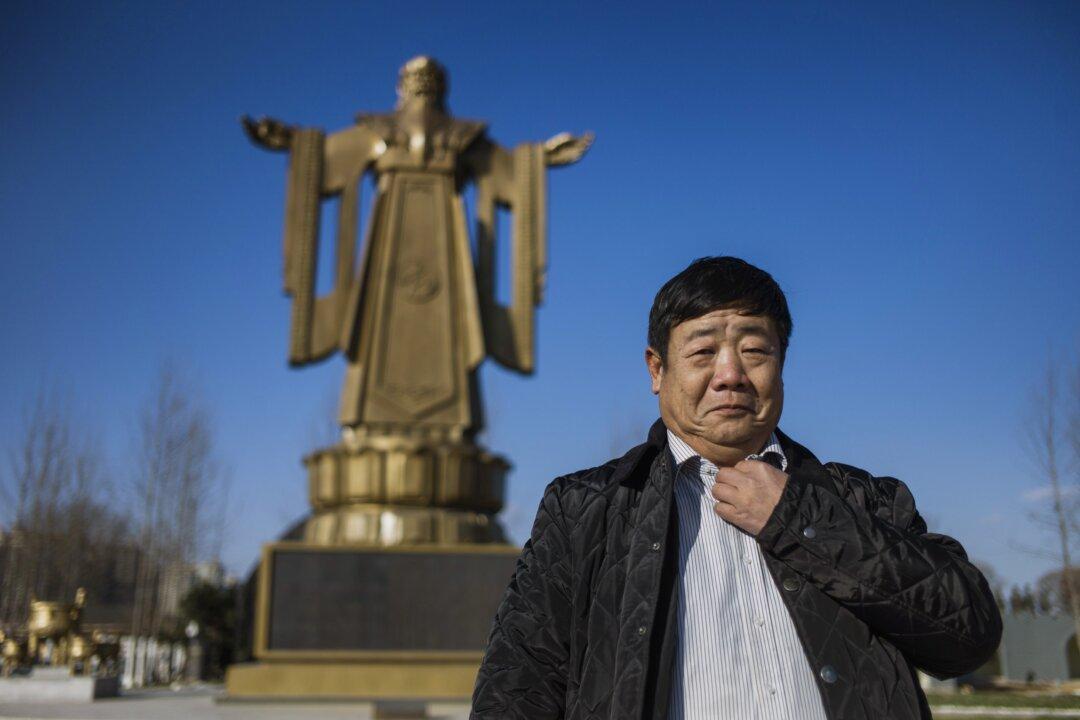 How an Unofficial Seaside Meeting of Unelected Chinese Men Decides the Country’s Future