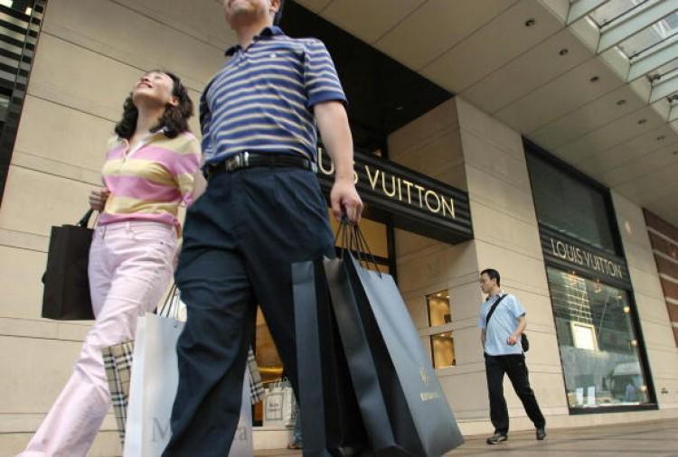 Mission to Woo Tourists From China